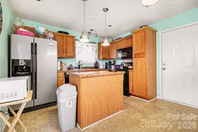 8013 Coffee Tree Court, Charlotte, NC 28215 - Photo 15