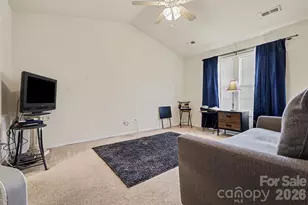 8013 Coffee Tree Ct, Charlotte, NC 28215 - Photo 23