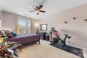 1000 E Woodlawn Rd, Charlotte, NC 28209 - Photo 15