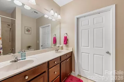1000 E Woodlawn Road #311, Charlotte, NC 28209 - Photo 17