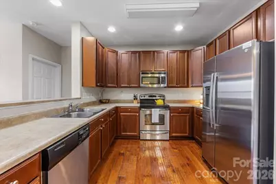 1000 E Woodlawn Road #311, Charlotte, NC 28209 - Photo 9