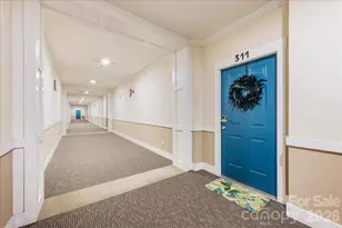 1000 E Woodlawn Rd, Charlotte, NC 28209 - Photo 23