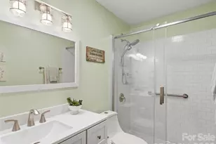 342 Mountain View Rd, Burnsville, NC 28714 - Photo 33