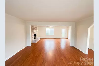 1385 Hunters Crossing Lane, Gastonia, NC 28054 - Photo 3