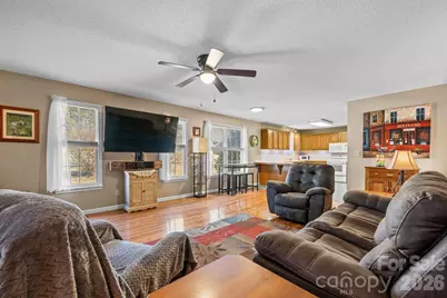 3956 Den Drive, Hickory, NC 28602 - Photo 7