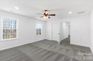 229 Deerfield Dr, Mount Holly, NC 28120 - Photo 15