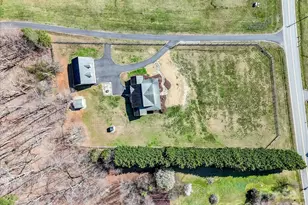 4566 Little Mountain Rd, Catawba, NC 28609 - Photo 43