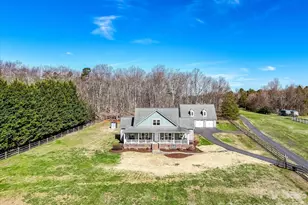 4566 Little Mountain Rd, Catawba, NC 28609 - Photo 35