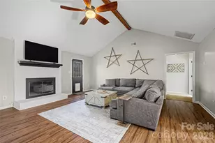 14209 Carriage Lake Dr, Charlotte, NC 28273 - Photo 7