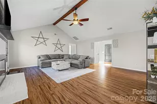 14209 Carriage Lake Dr, Charlotte, NC 28273 - Photo 9