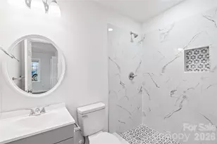 3076 Lightview Ln, Lincolnton, NC 28092 - Photo 13