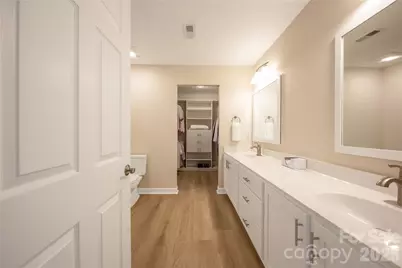 5515 Prosperity View Drive, Charlotte, NC 28269 - Photo 27