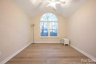 5515 Prosperity View Dr, Charlotte, NC 28269 - Photo 33