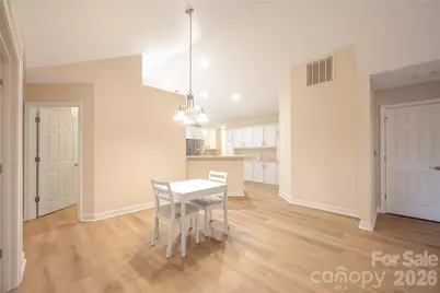 5515 Prosperity View Drive, Charlotte, NC 28269 - Photo 15