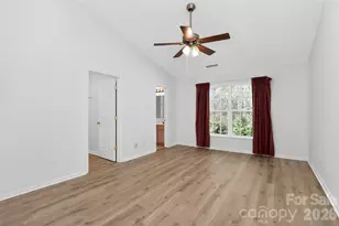 10641 Gold Pan Rd, Charlotte, NC 28215 - Photo 21