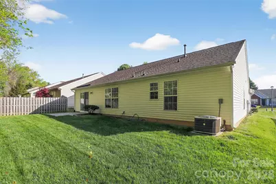 10641 Gold Pan Road, Charlotte, NC 28215 - Photo 33