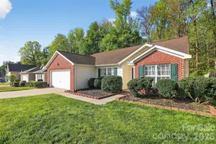 10641 Gold Pan Rd, Charlotte, NC 28215 - Photo 3