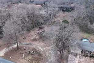 848 Nottingham Dr, Gastonia, NC 28054 - Photo 1