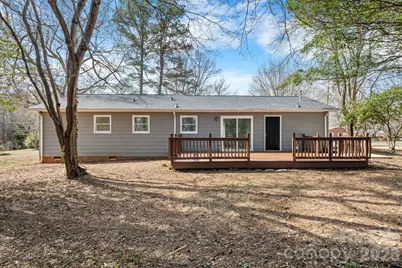 196 25th Street NW, Hickory, NC 28601 - Photo 19