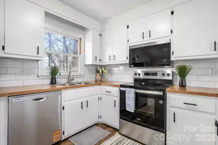 196 25th St NW, Hickory, NC 28601 - Photo 5