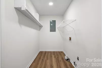 196 25th Street NW, Hickory, NC 28601 - Photo 17