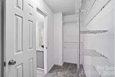 8725 Londonshire Drive, Charlotte, NC 28216 - Photo 29