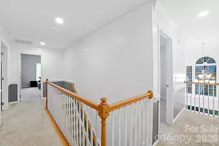 8725 Londonshire Dr, Charlotte, NC 28216 - Photo 21