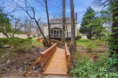 8725 Londonshire Drive, Charlotte, NC 28216 - Photo 45