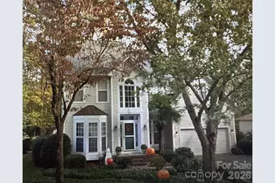 8725 Londonshire Drive, Charlotte, NC 28216 - Photo 1