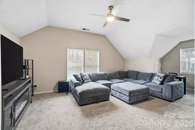 8725 Londonshire Drive, Charlotte, NC 28216 - Photo 31