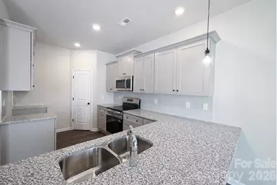 4733 Muskogee Drive, Charlotte, NC 28227 - Photo 5