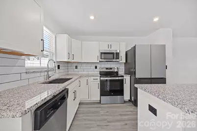 1820 Hooper Court, Charlotte, NC 28212 - Photo 5