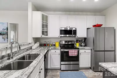 11949 Ridgeway Park Drive, Charlotte, NC 28277 - Photo 3