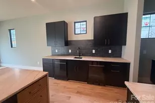 1308 N Caldwell St, Charlotte, NC 28206 - Photo 9