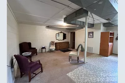 757 Carrigan Road, Taylorsville, NC 28681 - Photo 9