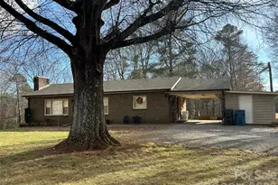 757 Carrigan Rd, Taylorsville, NC 28681 - Photo 15