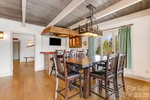 301 Highland Cir, Sugar Mountain, NC 28604 - Photo 23