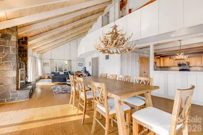 301 Highland Circle, Sugar Mountain, NC 28604 - Photo 9