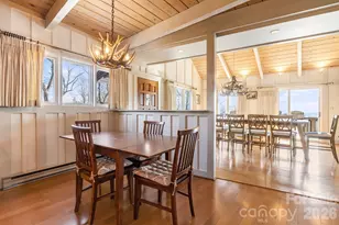 301 Highland Cir, Sugar Mountain, NC 28604 - Photo 15