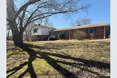 607 Edgewater Drive, Gaffney, SC 29340 - Photo 1