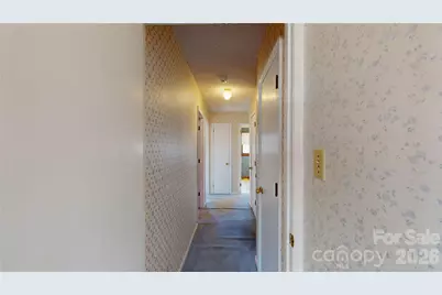 607 Edgewater Drive, Gaffney, SC 29340 - Photo 17