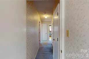 607 Edgewater Dr, Gaffney, SC 29340 - Photo 17