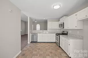 833 Brattleboro Ct, Charlotte, NC 28217 - Photo 17