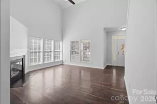 6924 Aulton Link Ct, Charlotte, NC 28269 - Photo 5