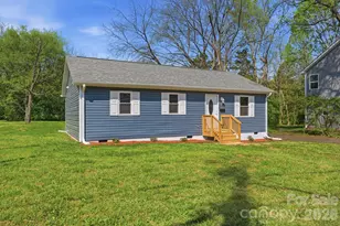 624 Northway Dr, Charlotte, NC 28208 - Photo 1