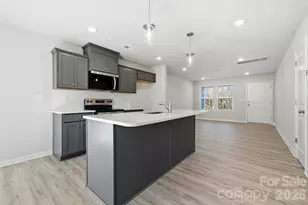 935 Wallace St, Statesville, NC 28677 - Photo 13