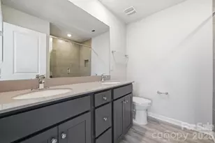 935 Wallace St, Statesville, NC 28677 - Photo 25