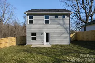 935 Wallace St, Statesville, NC 28677 - Photo 31