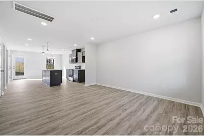 935 Wallace Street, Statesville, NC 28677 - Photo 3
