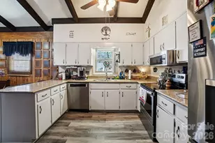 36 Kimberly Dr, Canton, NC 28716 - Photo 11